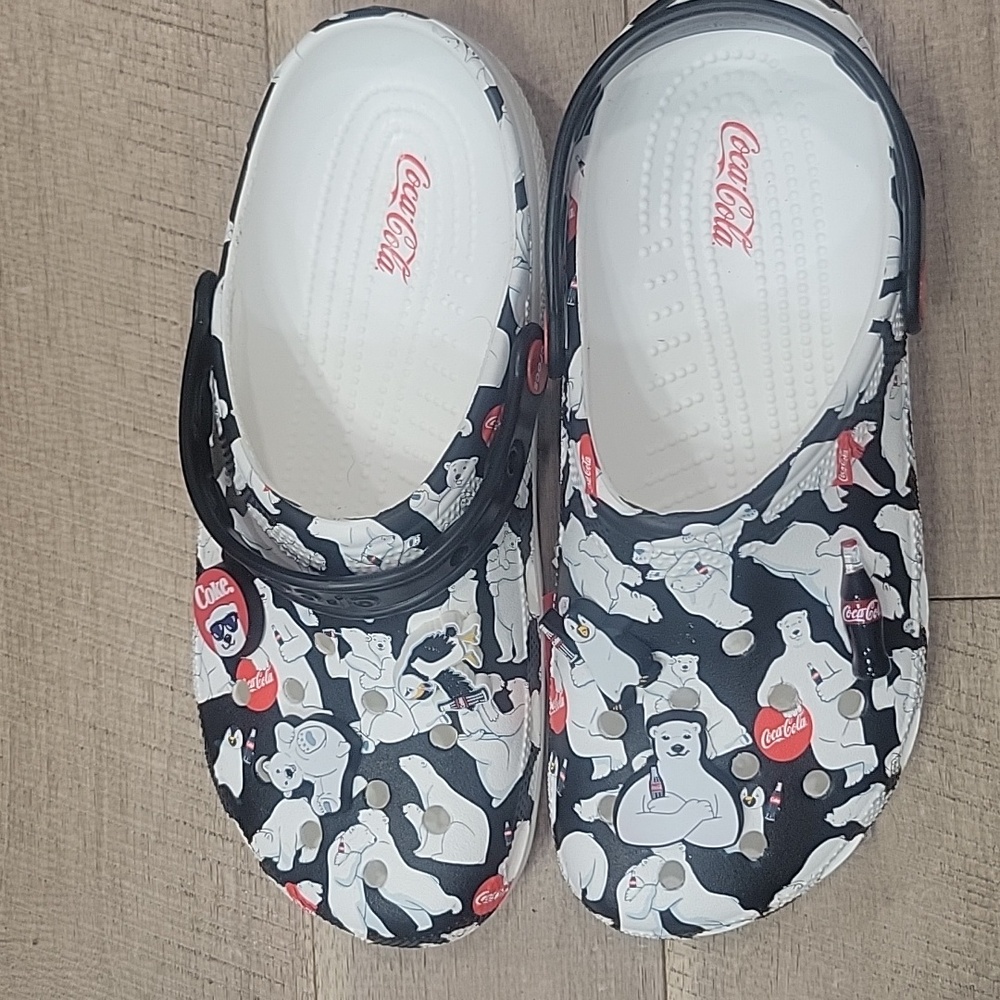 Crocs Classic Sz 9, 10 & 11 Coca-Cola  209314-100 Clogs     New W/Tags